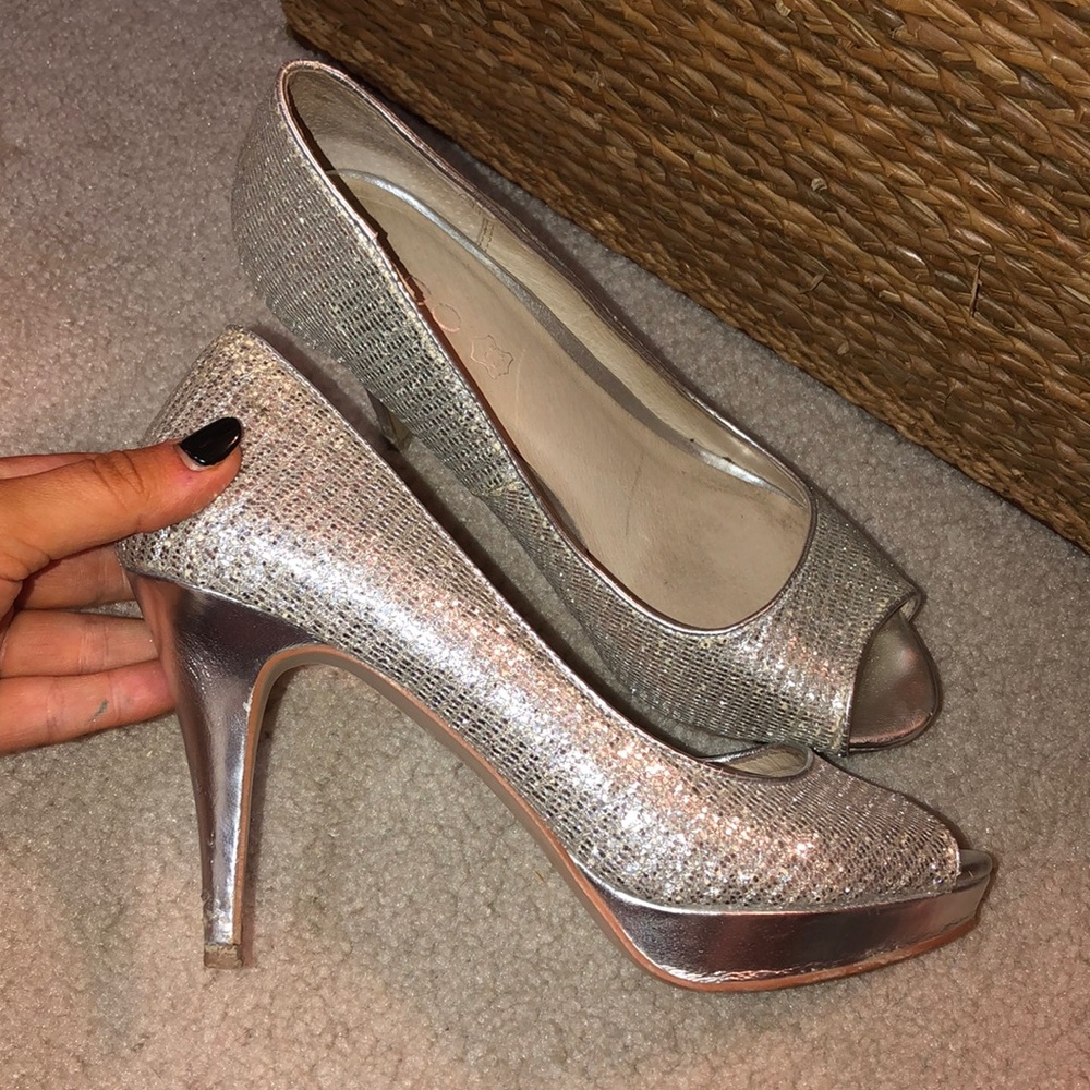 sparkly silver peep-toed heels!